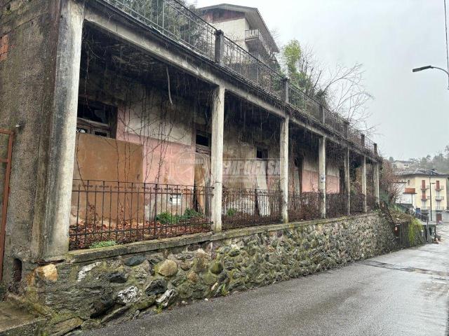 Appartamento in vendita a Parre, Lombardia