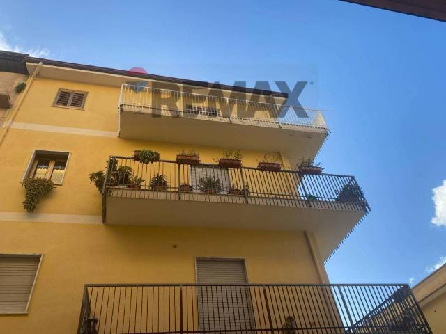 Appartamento in vendita a Partinico, Sicilia