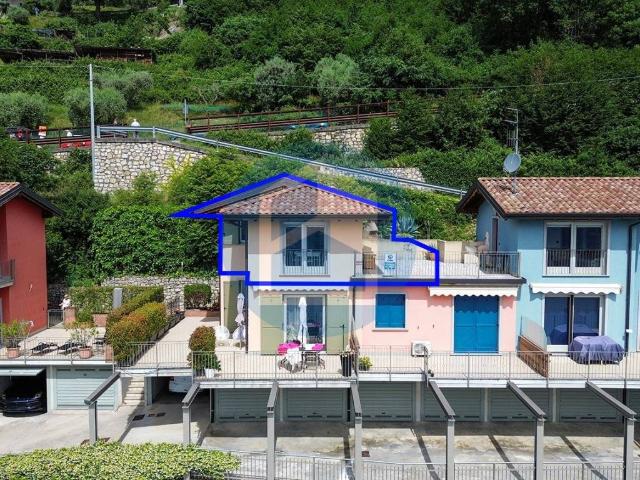 Appartamento in vendita a Parzanica, Lombardia