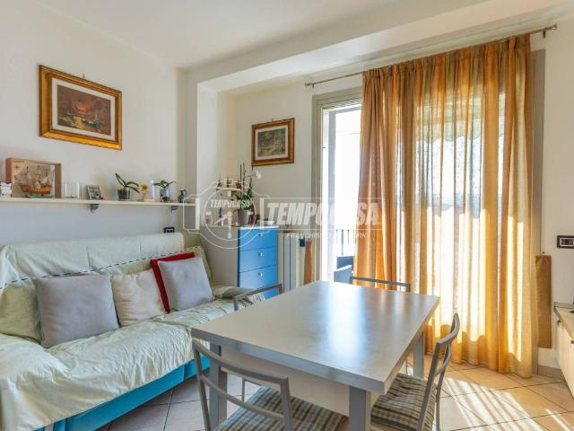 Appartamento in vendita a Parzanica, Lombardia