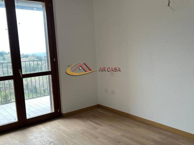 Appartamento in vendita a Passignano Sul Trasimeno, Umbria