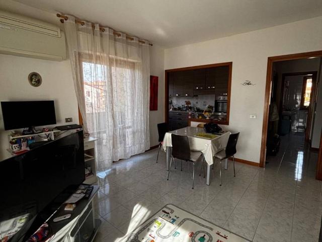 Appartamento in vendita a Passignano Sul Trasimeno, Umbria
