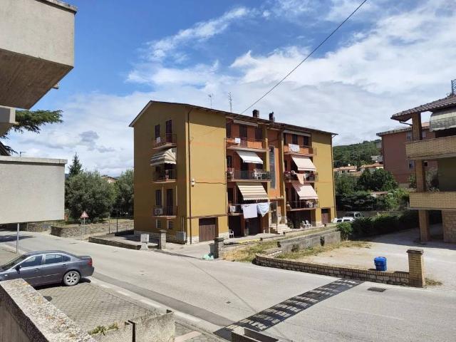 Appartamento in vendita a Passignano Sul Trasimeno, Umbria