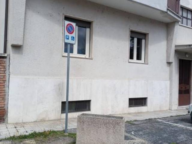 Appartamento in vendita a Passignano Sul Trasimeno, Umbria