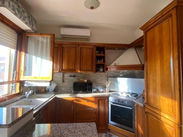 Appartamento in vendita a Passignano Sul Trasimeno, Umbria