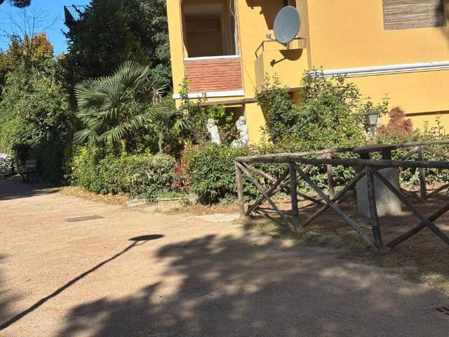 Appartamento in vendita a Passignano Sul Trasimeno, Umbria