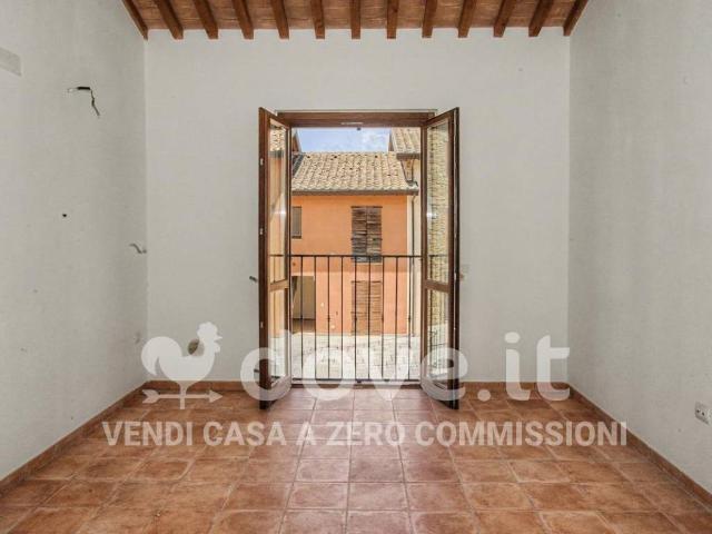 Appartamento in vendita a Passignano Sul Trasimeno, Umbria