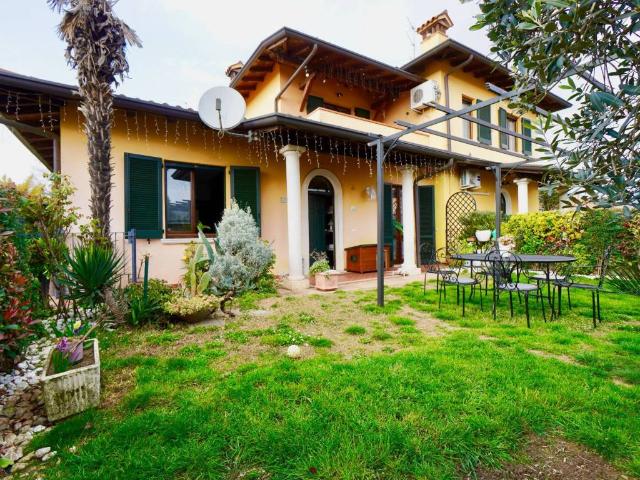 Appartamento in vendita a Passirano, Lombardia