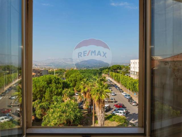 Appartamento in vendita a Paternò, Sicilia