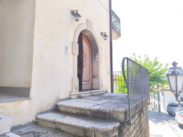 Appartamento in vendita a Paternopoli, Campania