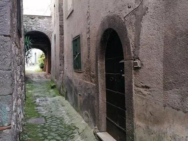 Appartamento in vendita a Patrica, Lazio