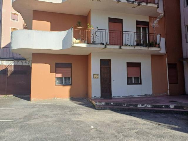 Appartamento in vendita a Carasi, Patti