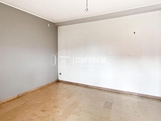 Appartamento in vendita a Paullo, Lombardia