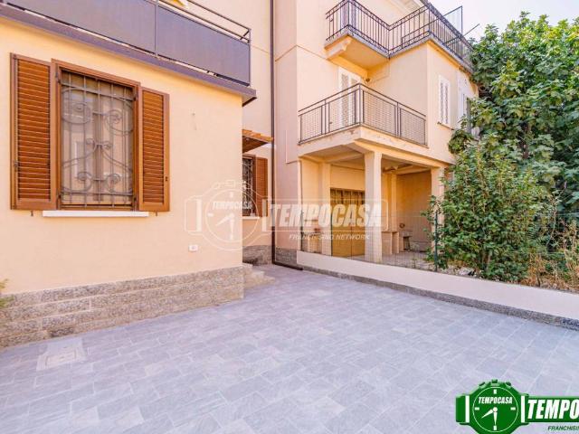 Appartamento in vendita a Ticinello, Pavia