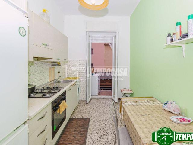 Appartamento in vendita a Pavia, Lombardia