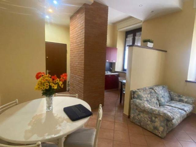 Appartamento in vendita a Pavia, Lombardia