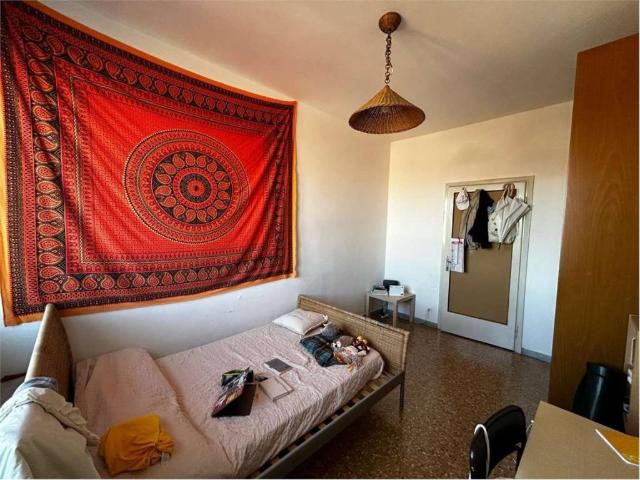 Appartamento in vendita a Pavia, Lombardia