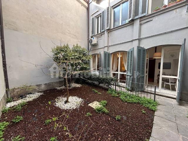 Appartamento in vendita a Pavia, Lombardia