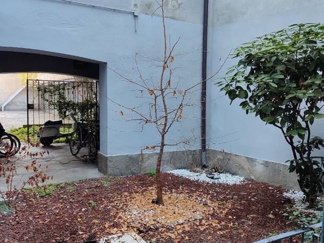 Appartamento in vendita a Pavia, Lombardia