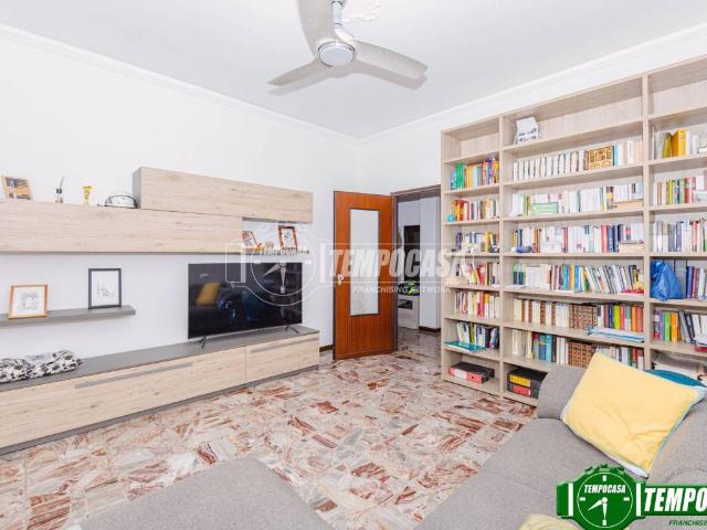 Appartamento in vendita a Vallone, Pavia