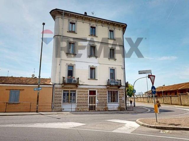 Appartamento in vendita a Ponte di Pietra, Pavia