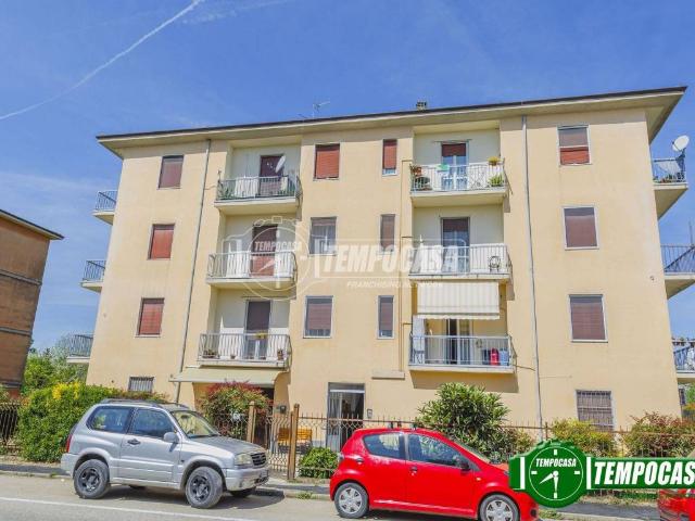 Appartamento in vendita a Pavia, Lombardia