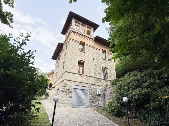 Villa Indipendente in vendita a Unione dei comuni del Frignano, Pavullo Nel Frignano