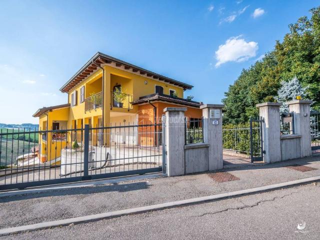 Appartamento in vendita a Unione dei comuni del Frignano, Pavullo Nel Frignano