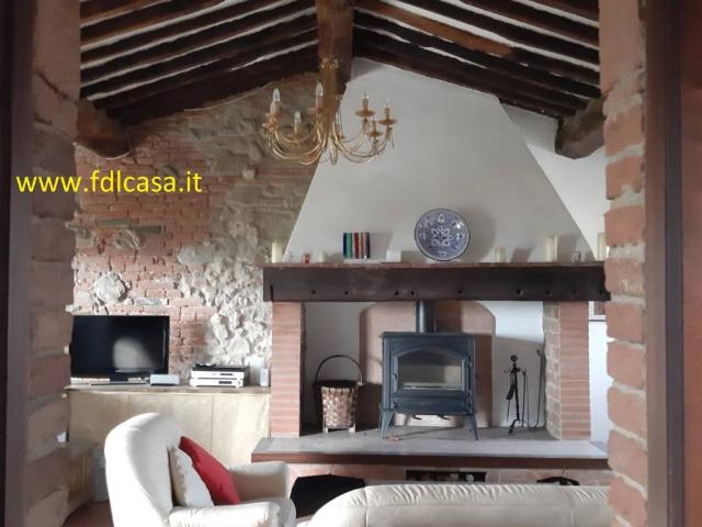 Appartamento in vendita a Peccioli, Toscana