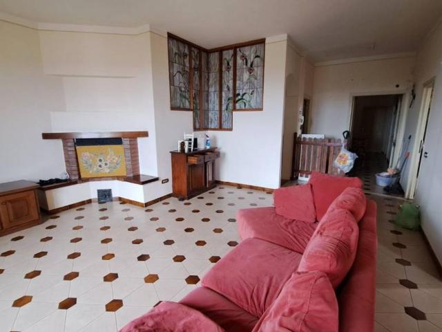 Appartamento in vendita a Peccioli, Toscana