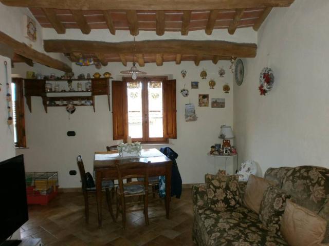 Appartamento in vendita a Peccioli, Toscana
