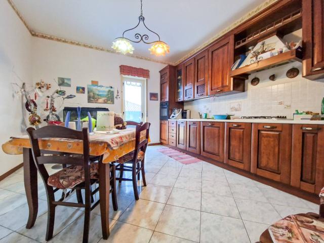 Appartamento in vendita a Pedara, Sicilia