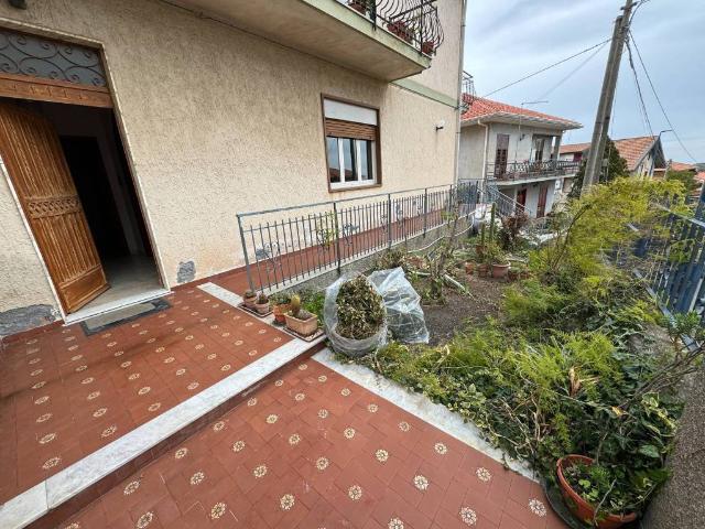 Appartamento in vendita a Pedara, Sicilia