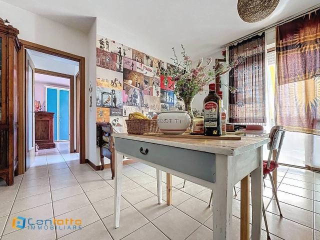 Appartamento in vendita a Valdaso, Marche