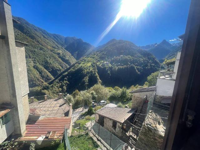 Appartamento in vendita a Pedesina, Lombardia