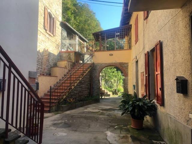 Appartamento in vendita a Unione di Comuni Valdarno e Valdisieve, Pelago