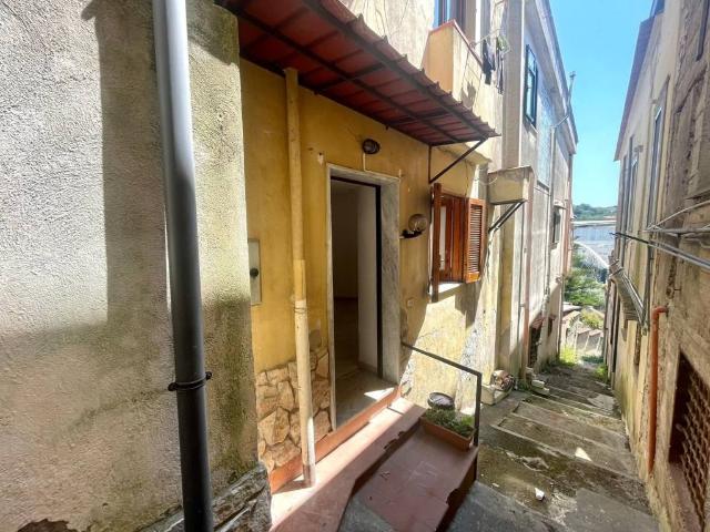 Appartamento in vendita a Pellezzano, Campania