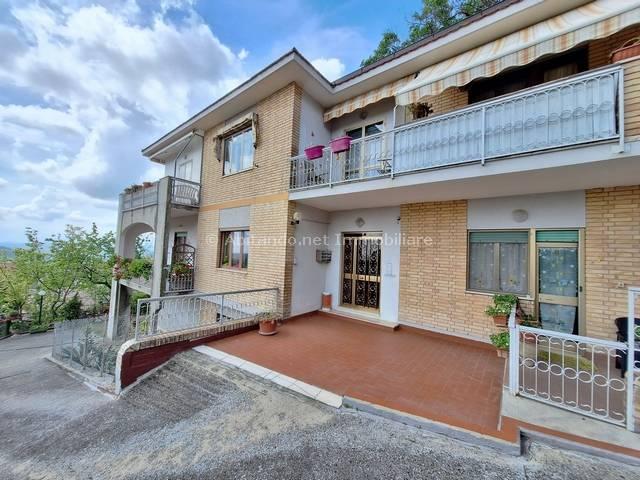 Appartamento in vendita a Penne, Abruzzo