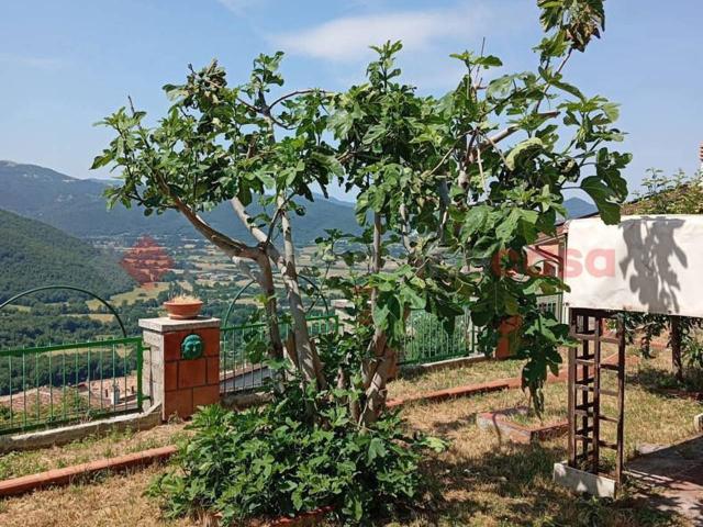 Appartamento in vendita a Pereto, Abruzzo