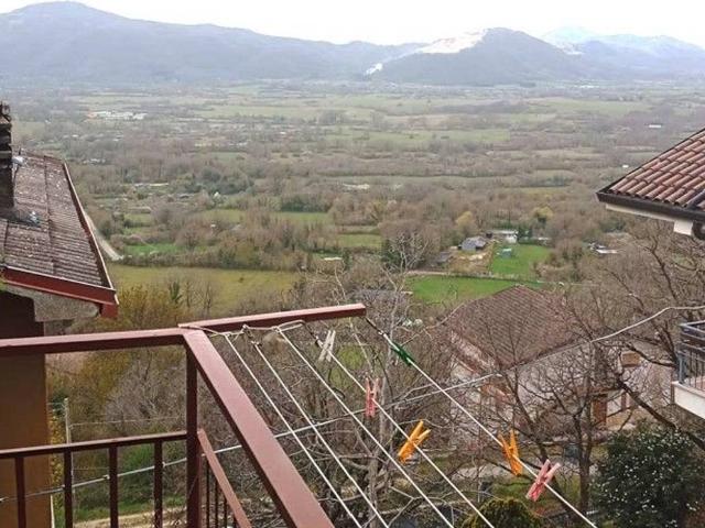 Appartamento in vendita a Pereto, Abruzzo