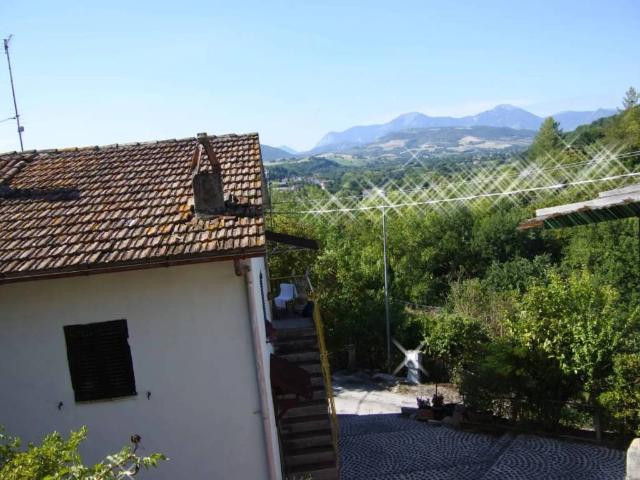 Appartamento in vendita a Quartiere Mercatale, Marche