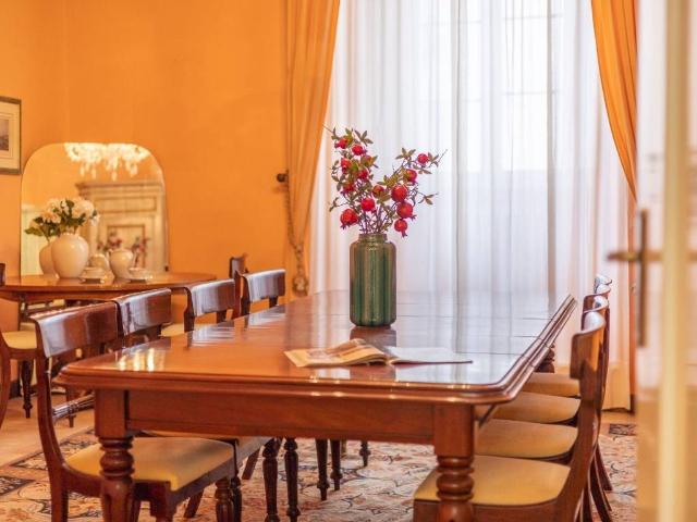 Appartamento in vendita a Quartiere Mercatale, Marche