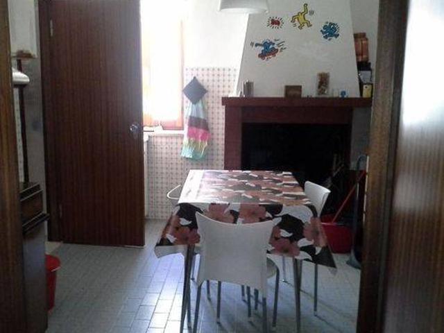 Appartamento in vendita a Quartiere Mercatale, Marche