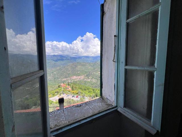Appartamento in vendita a Perinaldo, Liguria