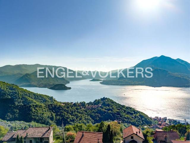 Appartamento in vendita a Varenna, Lombardia