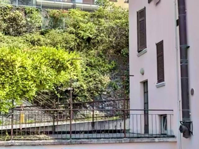 Appartamento in vendita a Bologna, Perledo