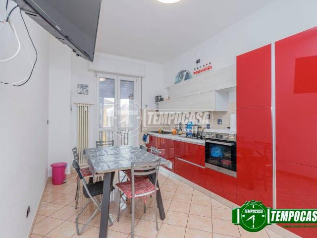 Appartamento in vendita a Pero, Lombardia