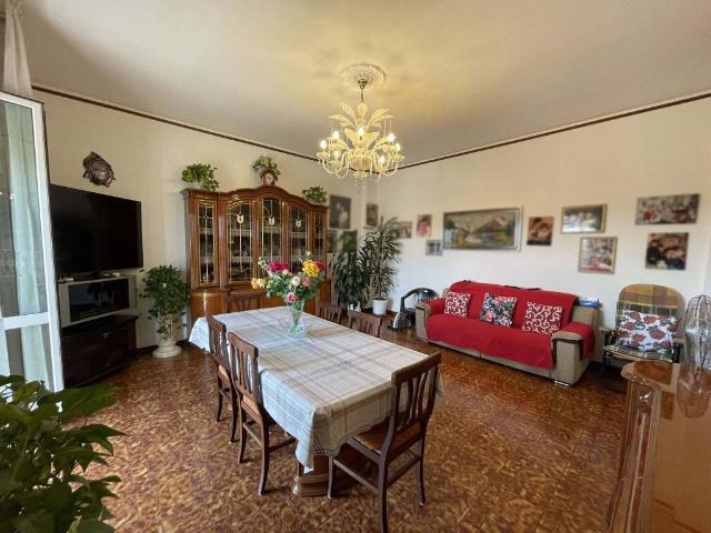 Appartamento in vendita a Pero, Lombardia