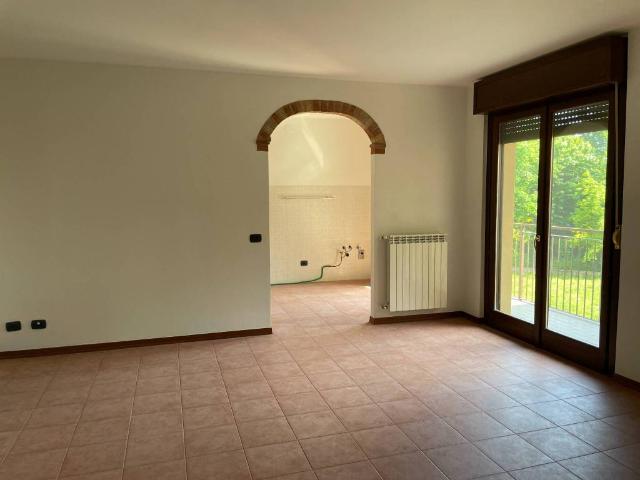 Appartamento in vendita a Persico Dosimo, Lombardia