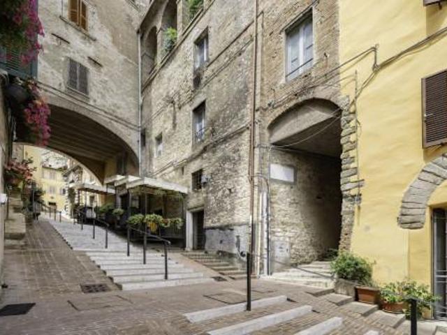 Appartamento in vendita a Cenerente, Perugia